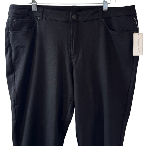 NWT CJ Banks Signature Slimming Moderately Curvy Tapered Leg Black Pants sz 18W - Picture 2 of 12